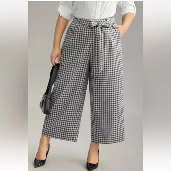 Lane Bryant Pants - Lane Bryant Black White Plaid Wide Leg‎ Cropped Pants Women Size 20 (1414)